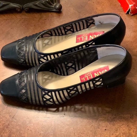 Navy Kid Mesh Pumps - Picture 3 of 6